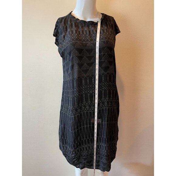 H&M Women Aztec Print Tunic Dress Sleeveless Round Neck Keyhole Black White SZ 6 - Picture 3 of 8
